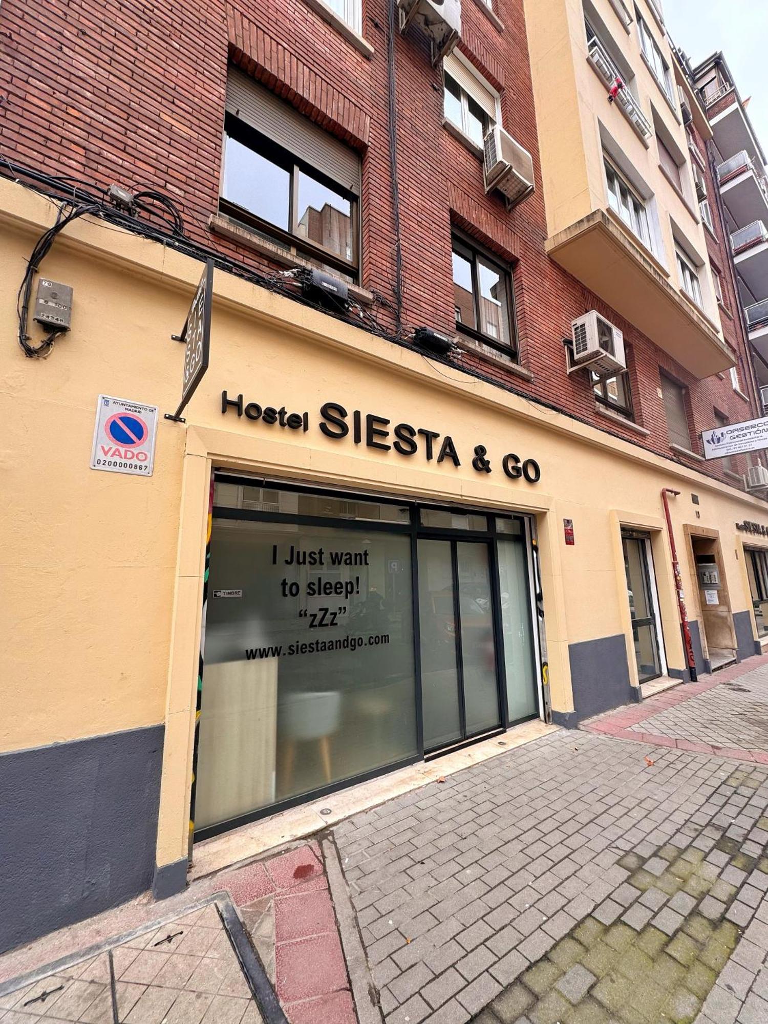 Hostel Siesta & Go Madrid Exteriér fotografie